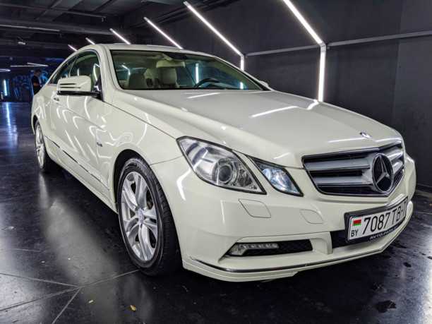 Mercedes-benz e-class w212 получил высшую награду за безопасность [видео]