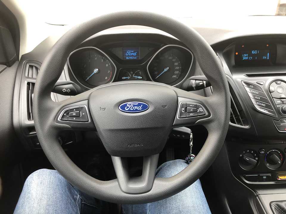 Изза чего закусывает руль на третьем фокусе Ошибка электроусилителя в автомобиле Ford Focus 3  Отвечают профессиональные эксперты портала