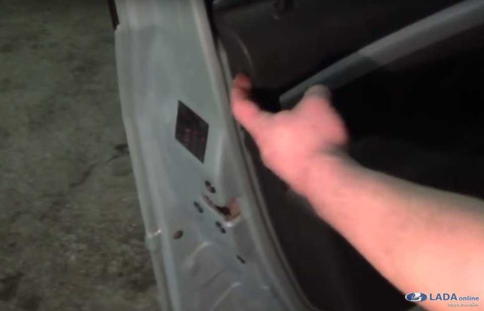 Как разобрать задние двери автомобиля лада ларгус