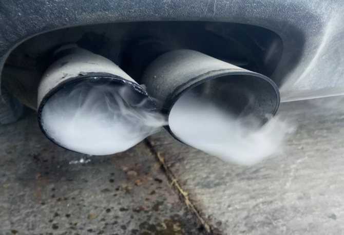 Выхлоп дизельного двигателя: почему дым белого цвета