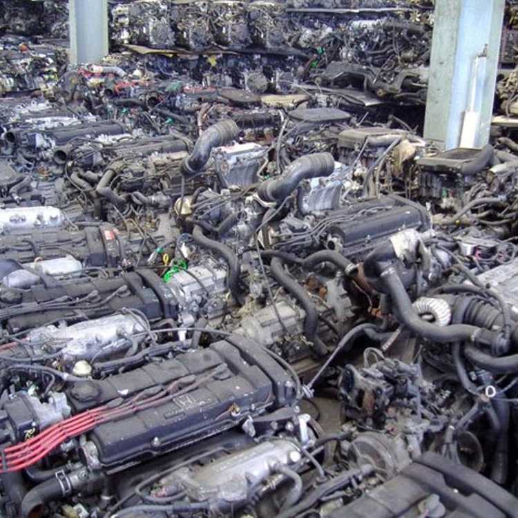 ﻿Двигатель Двигатели, устанавливавшиеся на автомобили Corolla Spacio в те годы, обозначаются 4AFE 1,6 л и 7AFE 1,8 л Все двигатели имеют