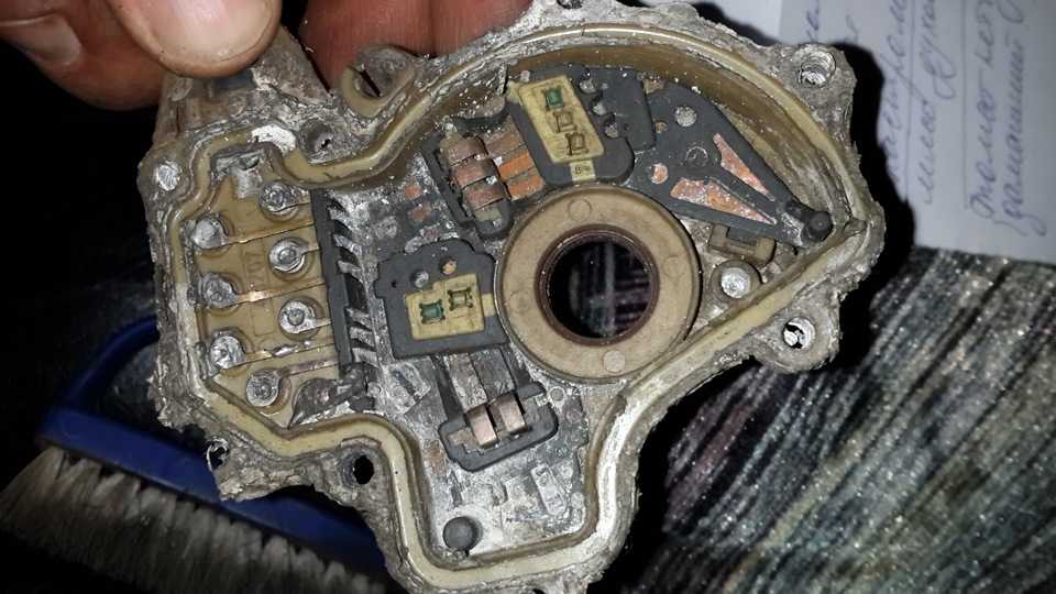 Аварийный режим акпп: причины, диагностика своими руками. почему коробка автомат ауди, бмв, мерседес встает в "аварию", как сбросить ошибку
