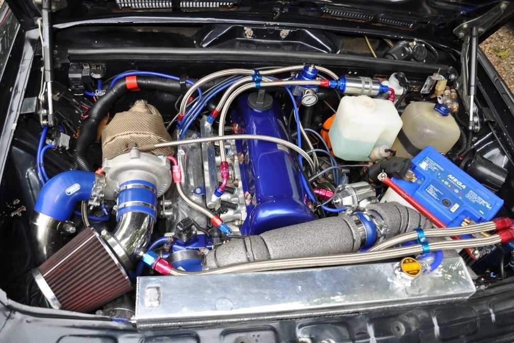 ВАЗ 2106 тюнинг двигателя своими руками фото У автомобиля ВАЗ 2106 тюнинг двигателя позволит не только повысить мощность агрегата и скорость машины