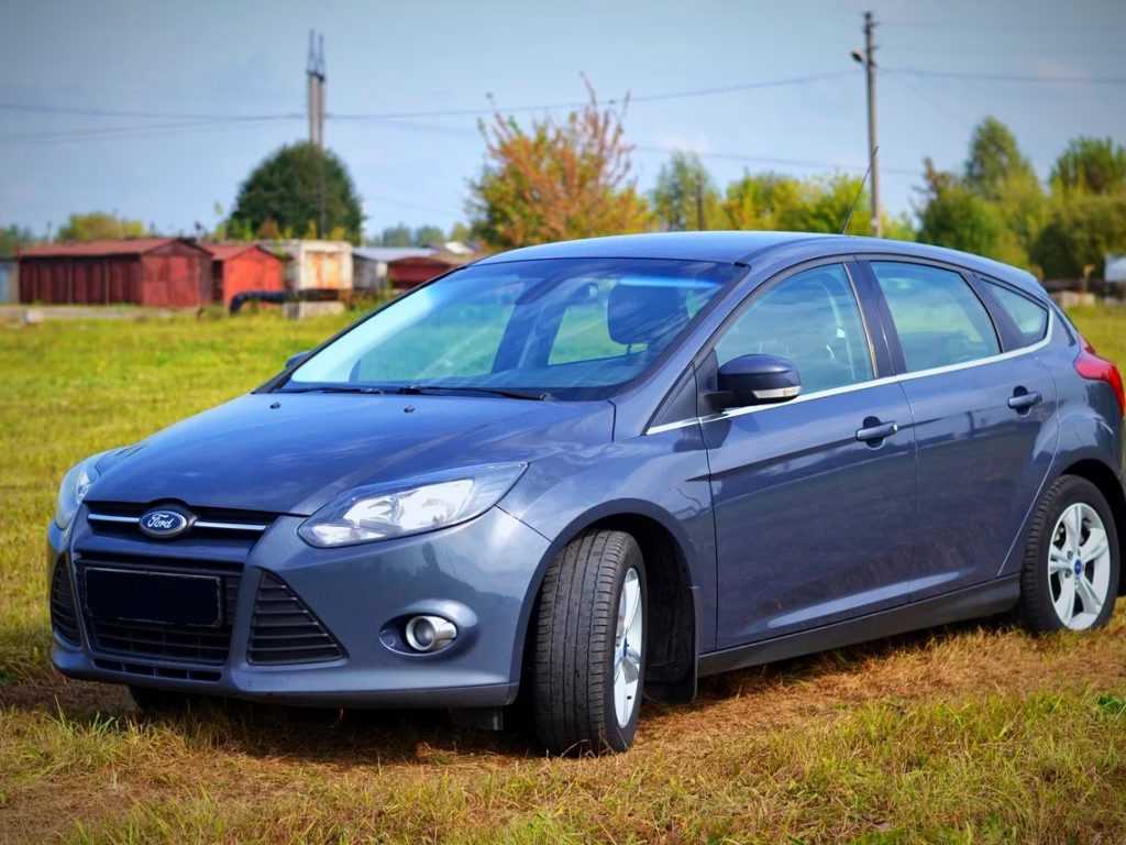 Фф3. Ford Focus 3. Ford Focus 3 хэтчбек. Ford Focus 3 2013. Ford Focus 2013 хэтчбек.