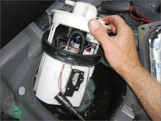 Через какой период нужно менять топливный фильтр на дизельном автомобиле?