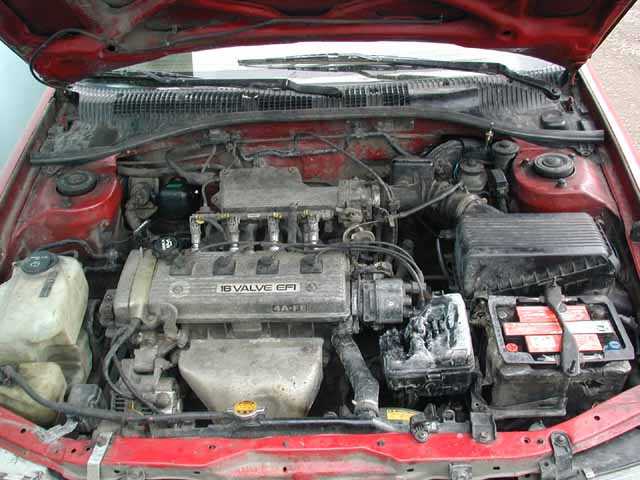 Toyota carina e 1.8 4дв. седан, 107 л.с, 5мкпп, 1992 – 1996 г.в. — запах бензина в салоне