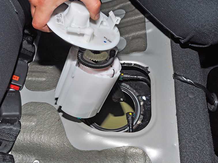 Замена топливного фильтра пежо 206 » ремонт авто своими руками - ирисавто