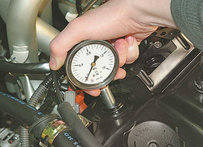 Компрессия в цилиндрах двигателя. проверка компрессии в цилиндрах двигателя автомобиля