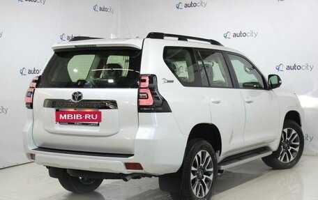 Главные конкуренты toyota land cruiser prado 150