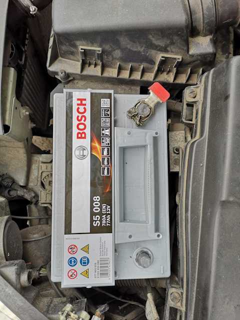 Peugeot (пежо) 308 не заводится после замены аккумулятора